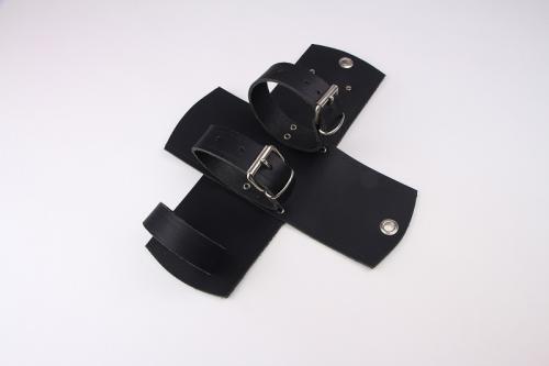Leather bag for holding the drive motor